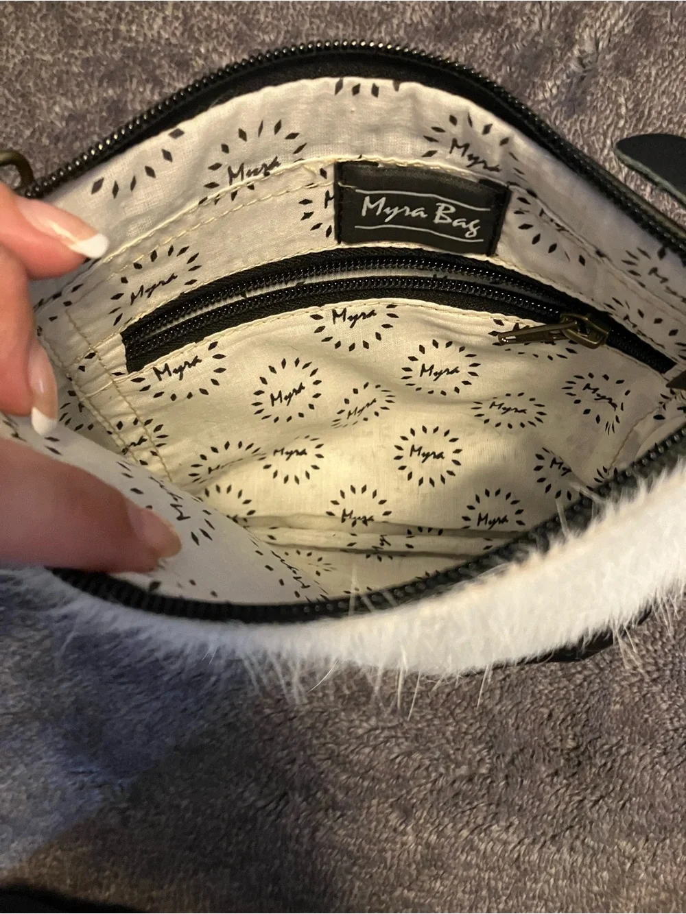 Myra Bag elegant cowhide
